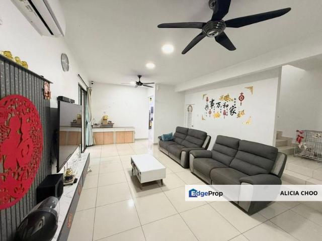 House for sale in Bandar Tiram, Ulu Tiram