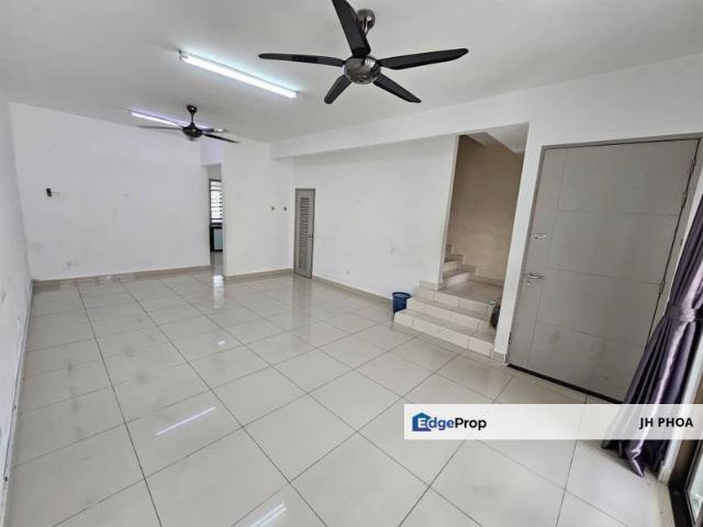 House for sale in Ulu Tiram, Johor