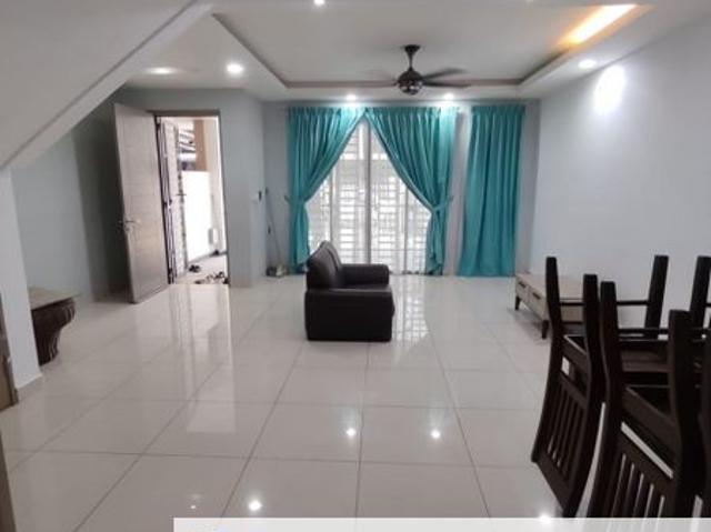 House for sale in Ulu Tiram, Johor