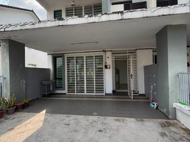 Terraced House for sale in Ulu Tiram, Johor