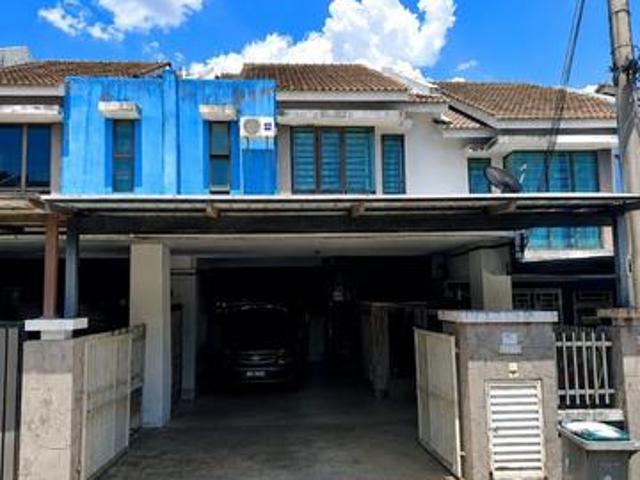 Terraced House for sale in Ulu Tiram, Johor