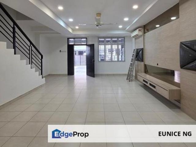 House for sale in Ulu Tiram, Johor