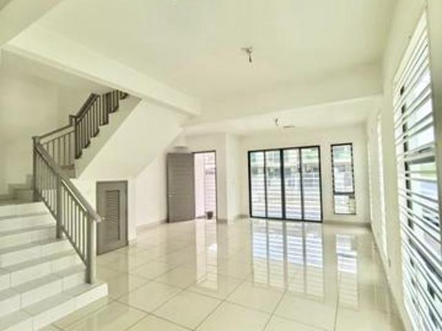 Terraced House for rent in Ulu Tiram, Johor Bahru