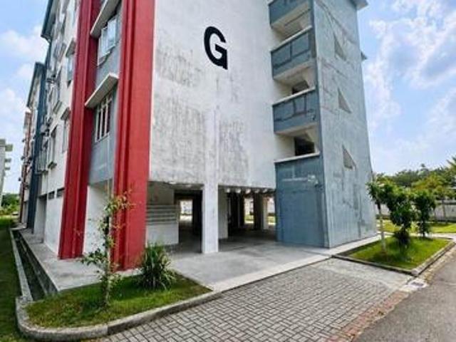 Flat for sale in Ulu Tiram, Johor Bahru
