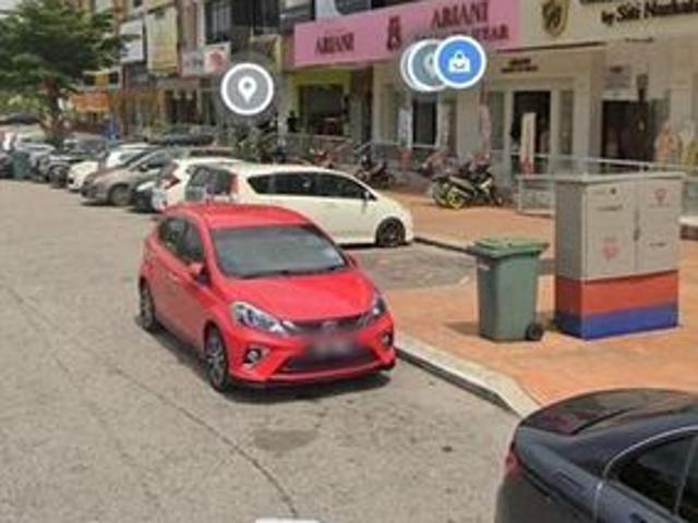 Shop for rent in Kajang, Langat