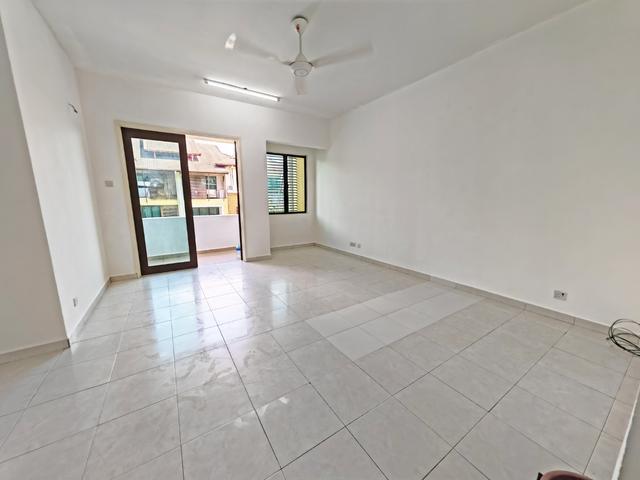 Townhouse for rent in Kajang, Langat