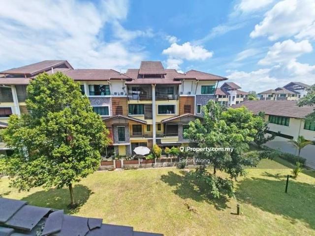 Townhouse for rent in Kajang, Langat