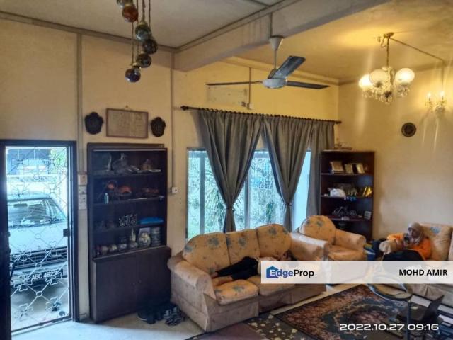 House for sale in Country Heights Damansara, Kuala Lumpur