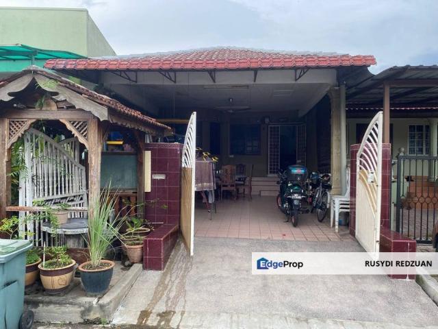 House for sale in Country Heights Damansara, Kuala Lumpur