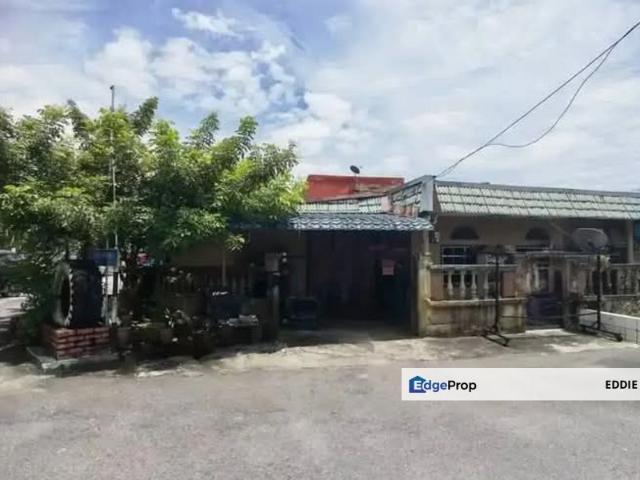 House for sale in Country Heights Damansara, Kuala Lumpur
