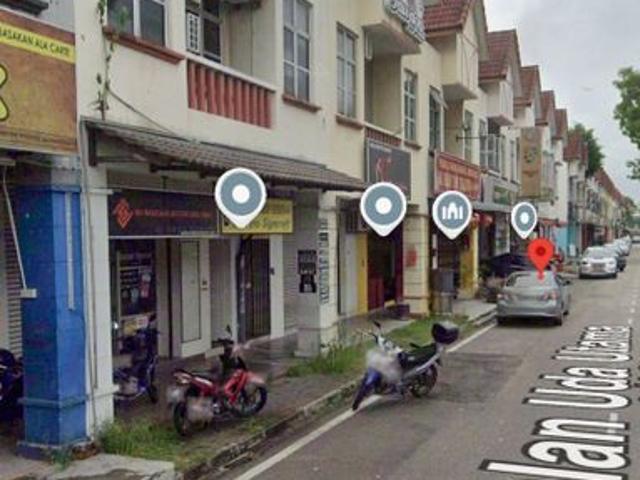 Shop for sale in Bandar Uda Utama, Iskandar Puteri