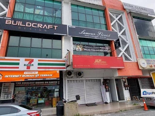 Shop for sale in Bandar Uda Utama, Iskandar Puteri