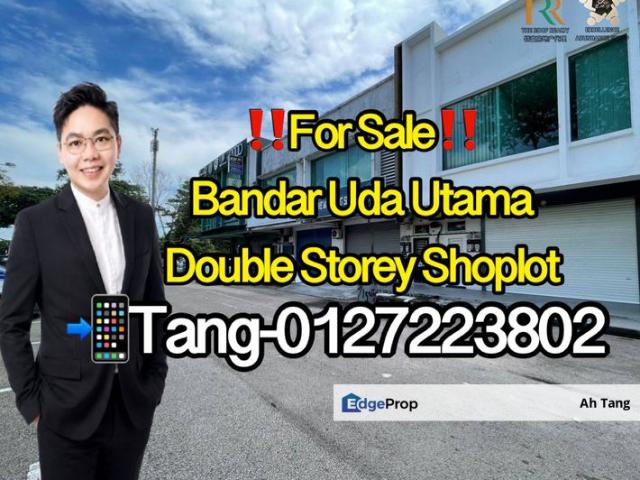 Shop for sale in Bukit Ledang, Johor