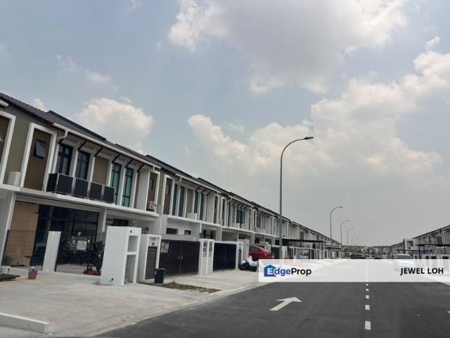 House for rent in Bandar Uda Utama, Iskandar Puteri