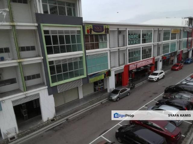 Shop for sale in Bukit Ledang, Johor