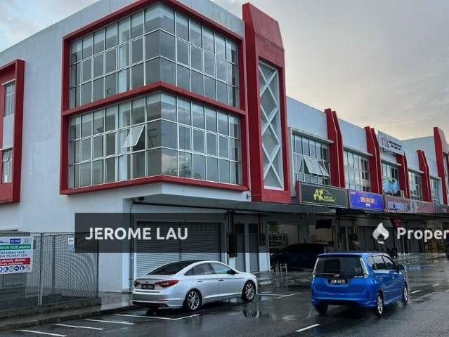 Shop Office for rent in Bukit Ledang, Johor