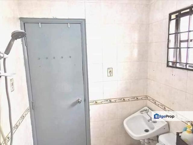 House for sale in Petaling, Damansara Damai