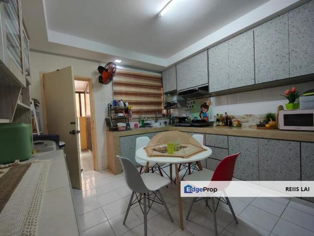 House for sale in Petaling, Damansara Damai