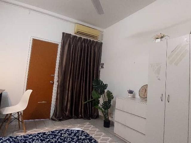 Room for rent in Petaling, Damansara Damai