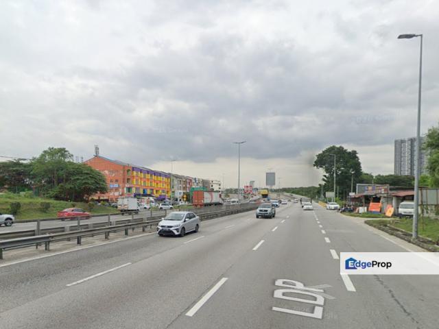 Shop for rent in Petaling, Subang Jaya