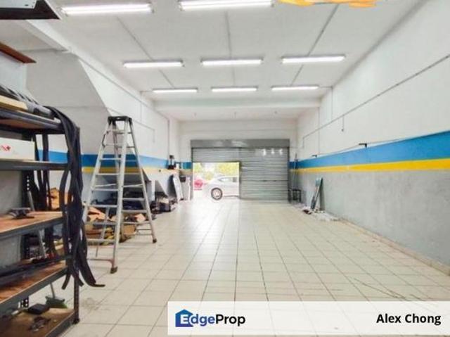 Shop for rent in Petaling, Subang Jaya