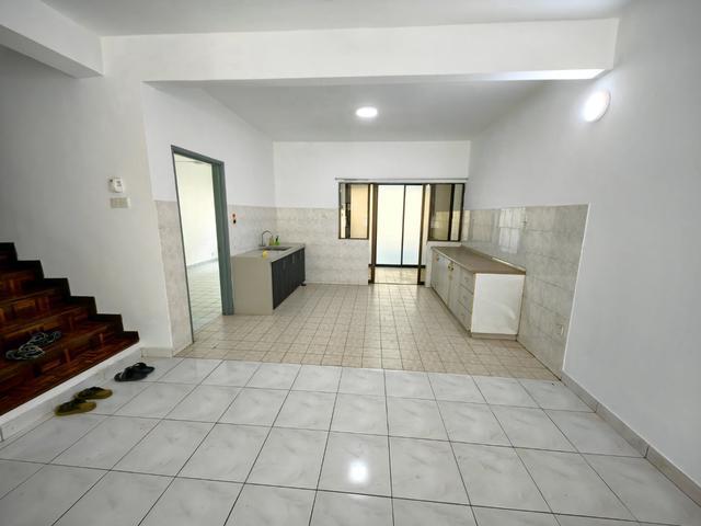 Terraced House for rent in Petaling, Damansara Damai