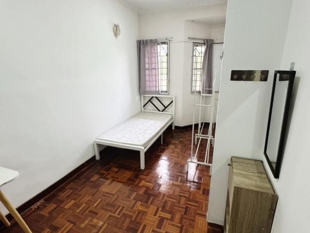 Room for rent in Petaling, Damansara Damai
