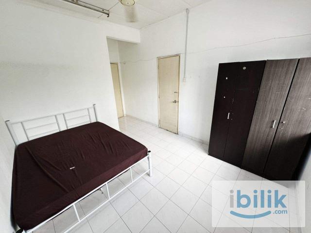 Room for rent in Petaling, Damansara Damai