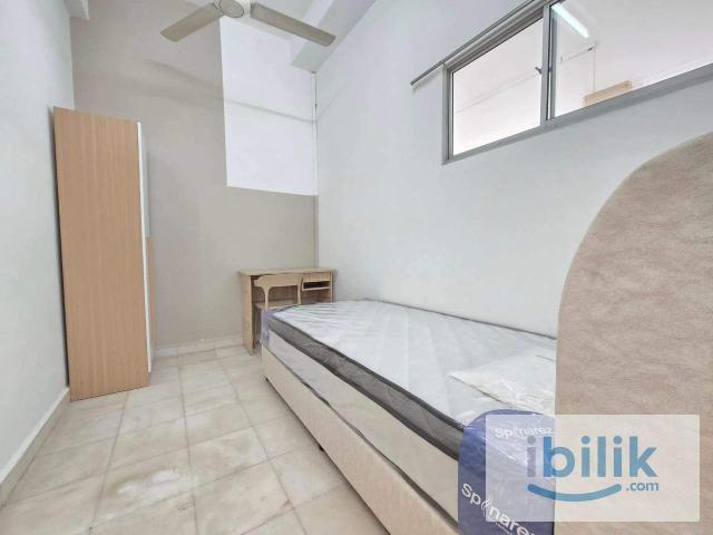 Room for rent in Country Heights Damansara, Kuala Lumpur