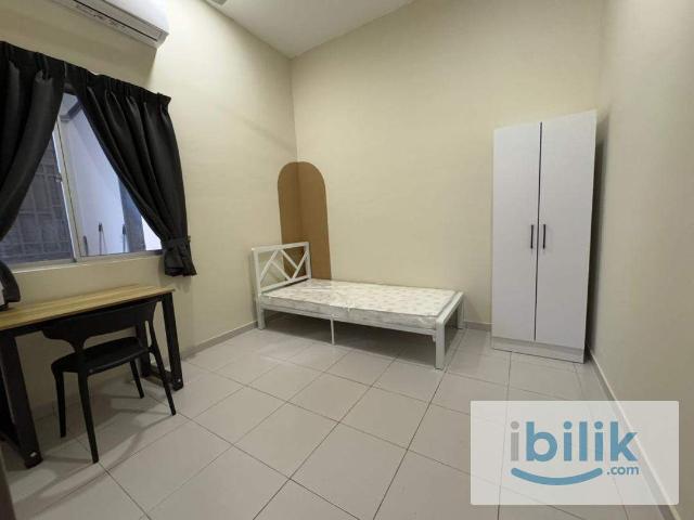 Room for rent in Petaling, Damansara Damai
