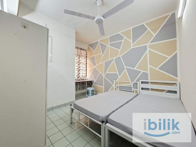 Room for rent in Petaling, Damansara Damai