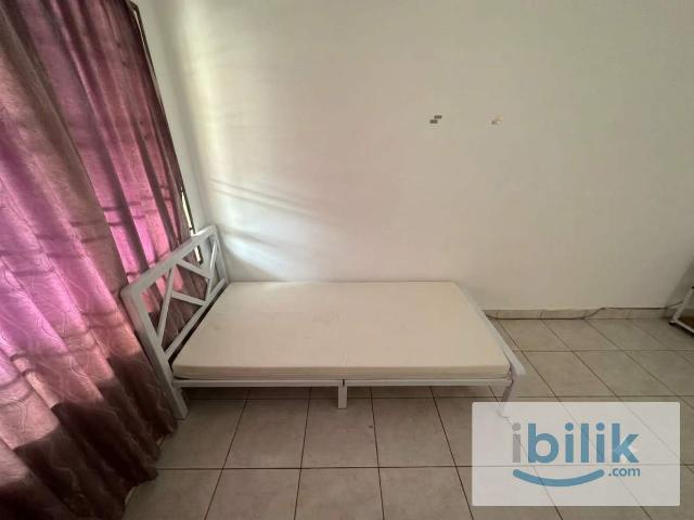 Room for rent in Petaling, Damansara Damai