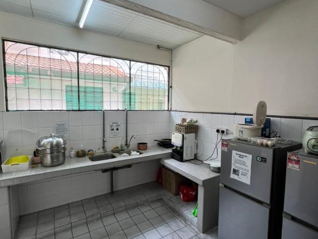 Room for rent in Petaling, Damansara Damai