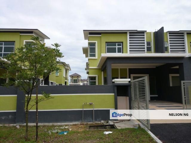 House for sale in Sendayan Village, Negeri Sembilan