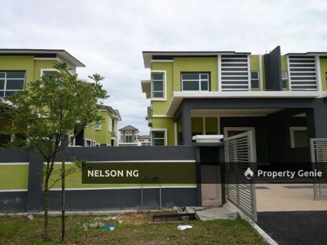 Residential House for sale in Sendayan Village, Negeri Sembilan