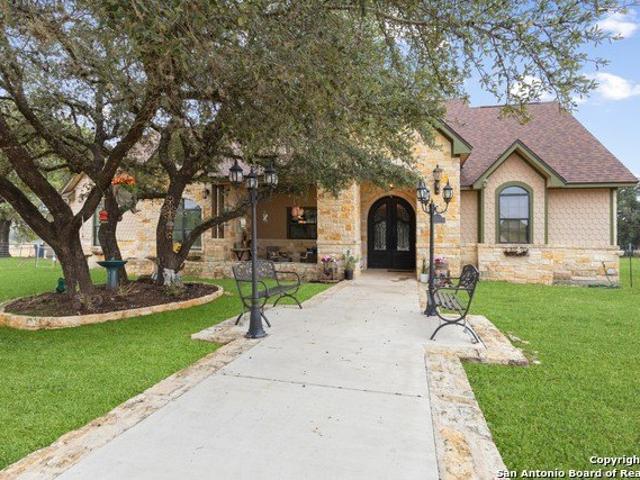 House for sale in Bandera, Texas
