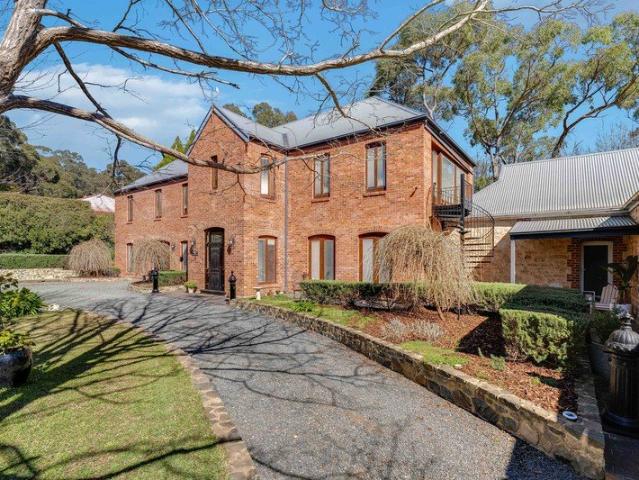 House for sale in Flaxley, South Australia