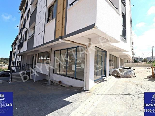 Bandirma, Balikesir içerisinde satılık Dükkan