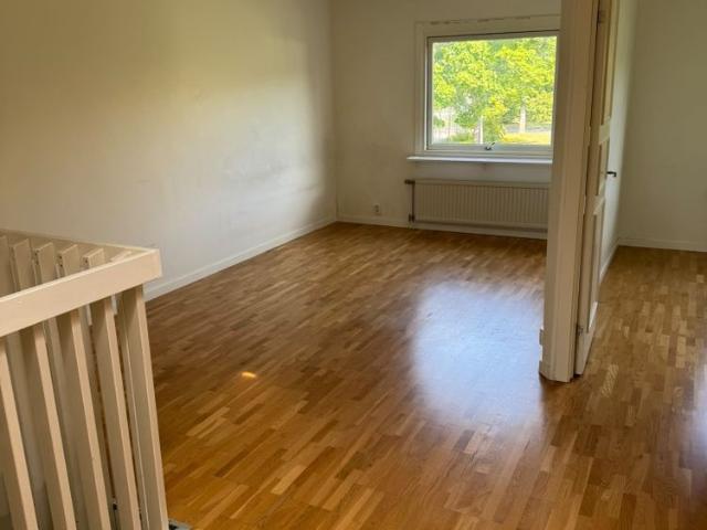 Hus hyra i Bäckby, Västerås