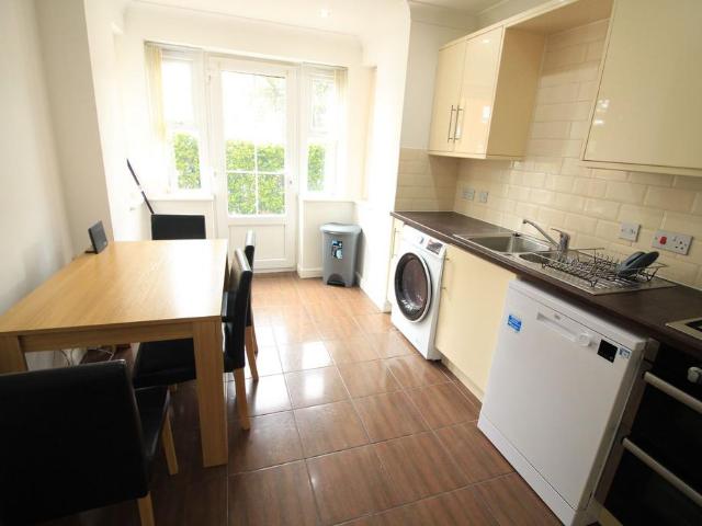 House for rent in Higher Broughton, Salford