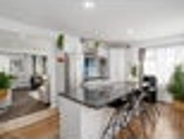House for sale in Chaslands, Canterbury