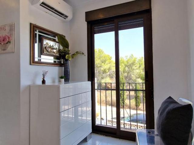 Bungalow en alquiler en Urbanización Las Filipinas, el Baix Segura / La Vega Baja