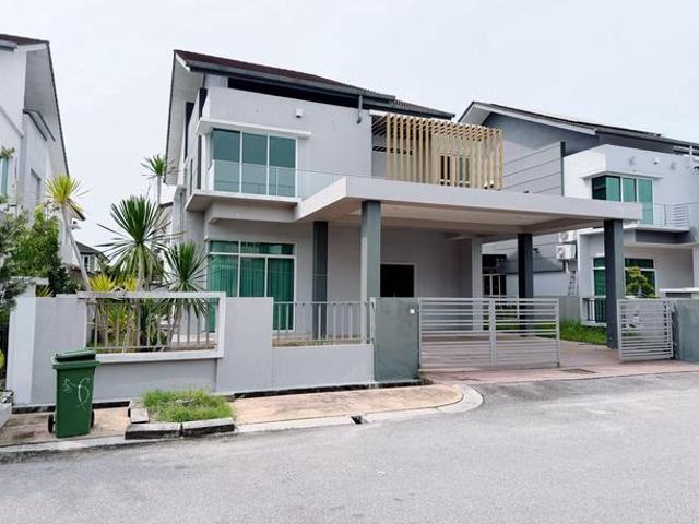 Bungalow for rent in Wellesley, Penang