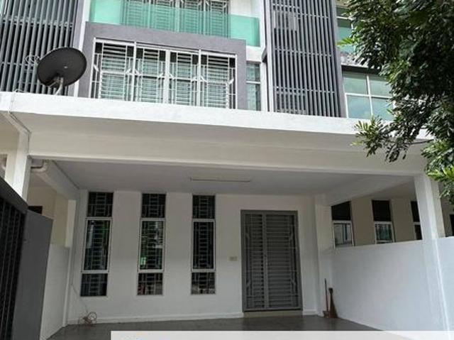 House for sale in Kajang, Langat