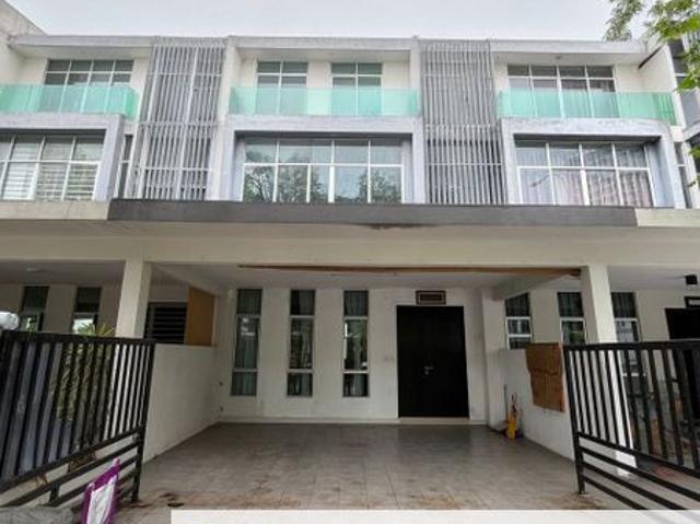House for sale in Kajang, Langat