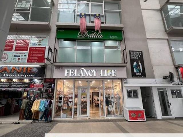 Shop for sale in Kajang, Langat