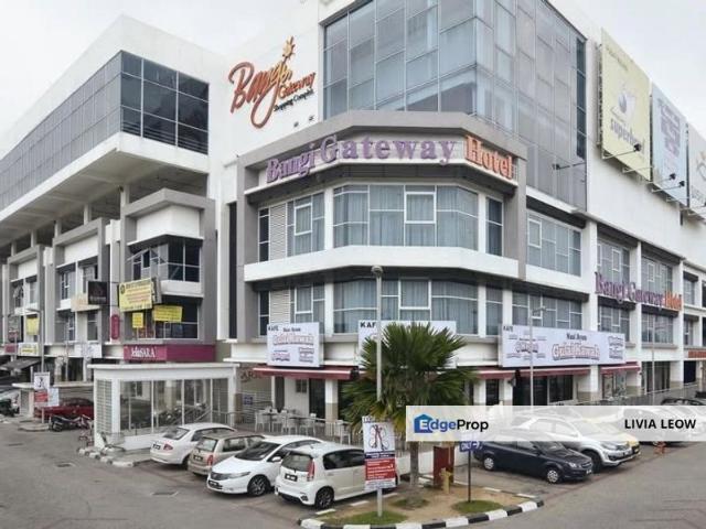 Shop for sale in Petaling, Subang Jaya