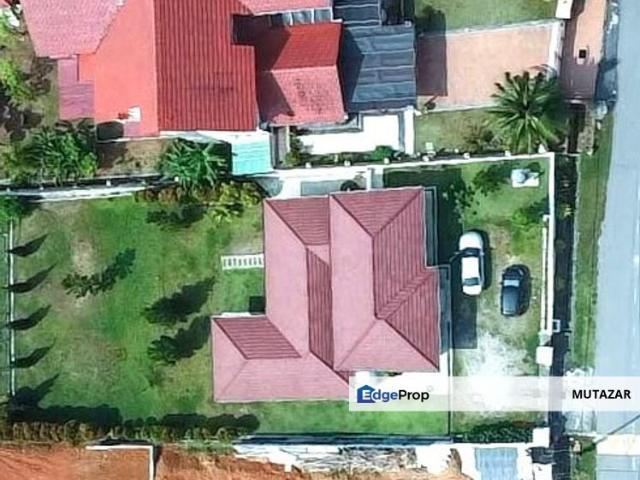 House for sale in Kajang, Langat