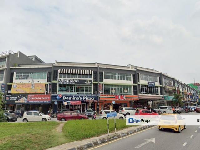 Shop for sale in Kajang, Langat