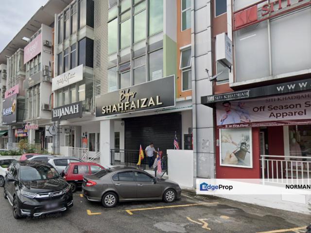 Shop for rent in Kajang, Langat